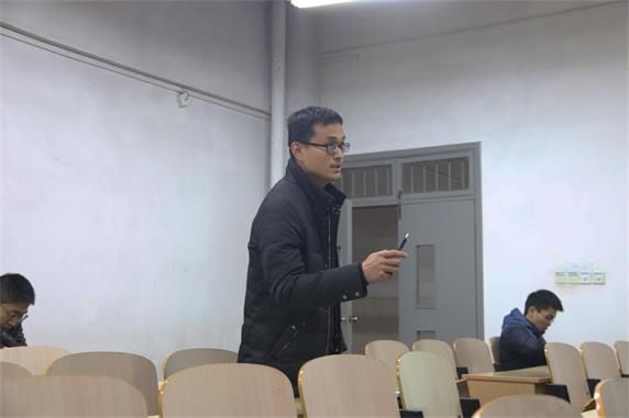 1512958057342046914.jpg 刘江浩观众.jpg